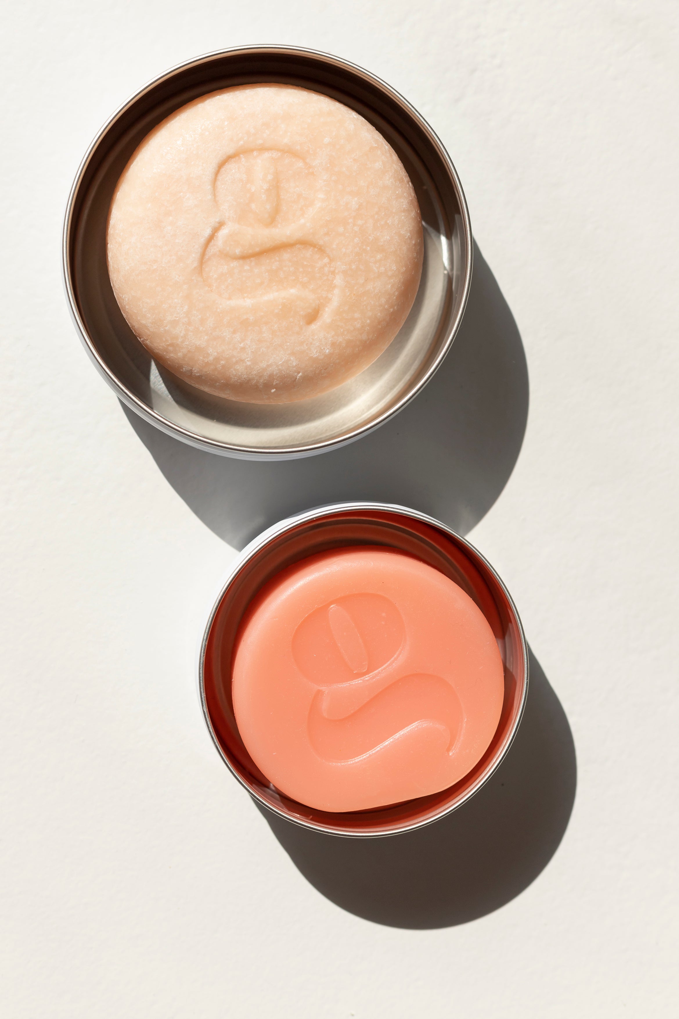 Pielęgnacja włosów długich - poznaj najlepsze sposoby, by zachwycały blaskiem!